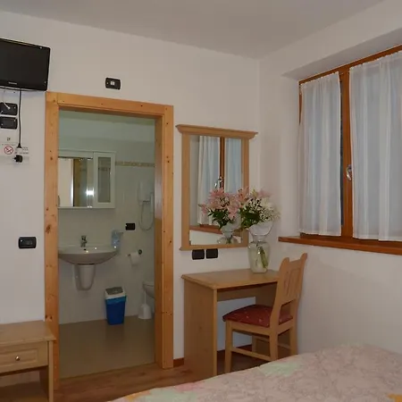 Agritur Girardelli Farma Riva del Garda